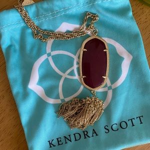 Faceted Reid Long Pendant Necklace in Maroon